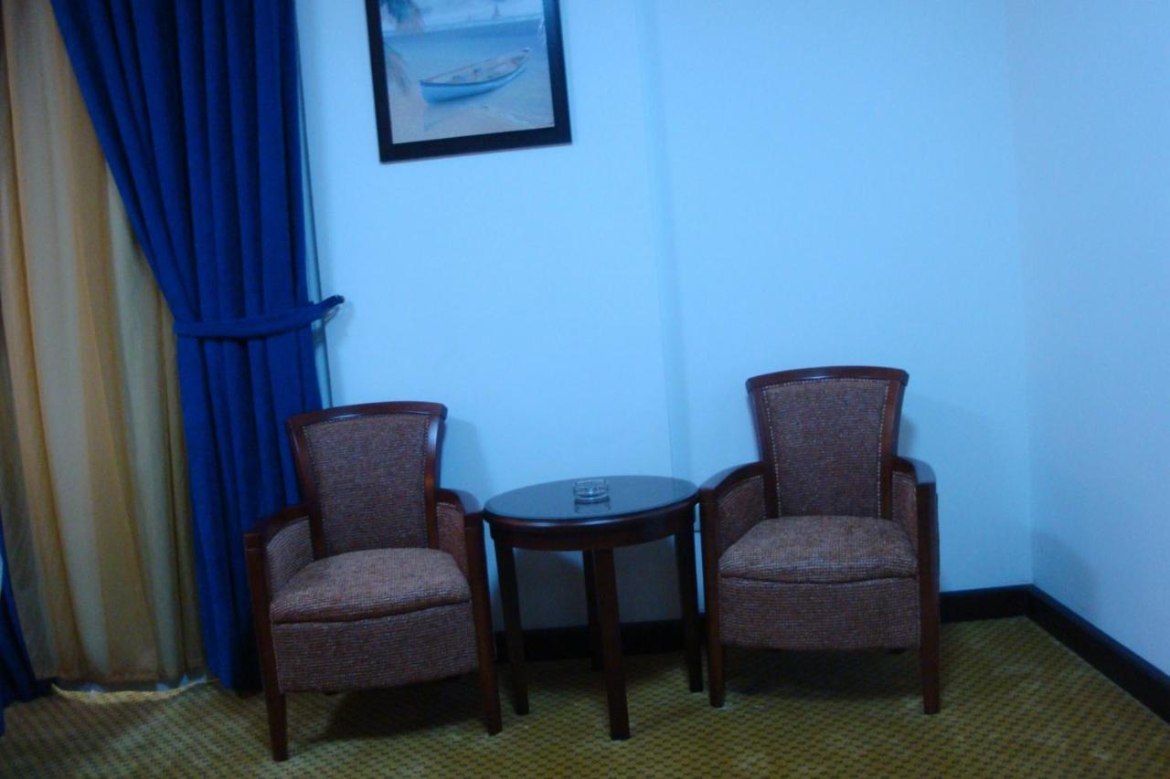 Alolayan Plaza Hotel Mecca Room photo