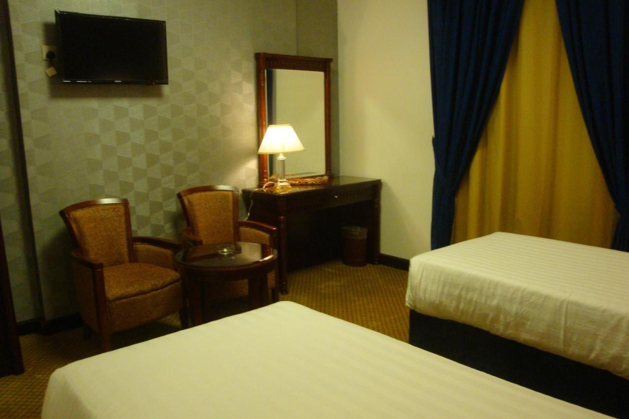 Alolayan Plaza Hotel Mecca Room photo